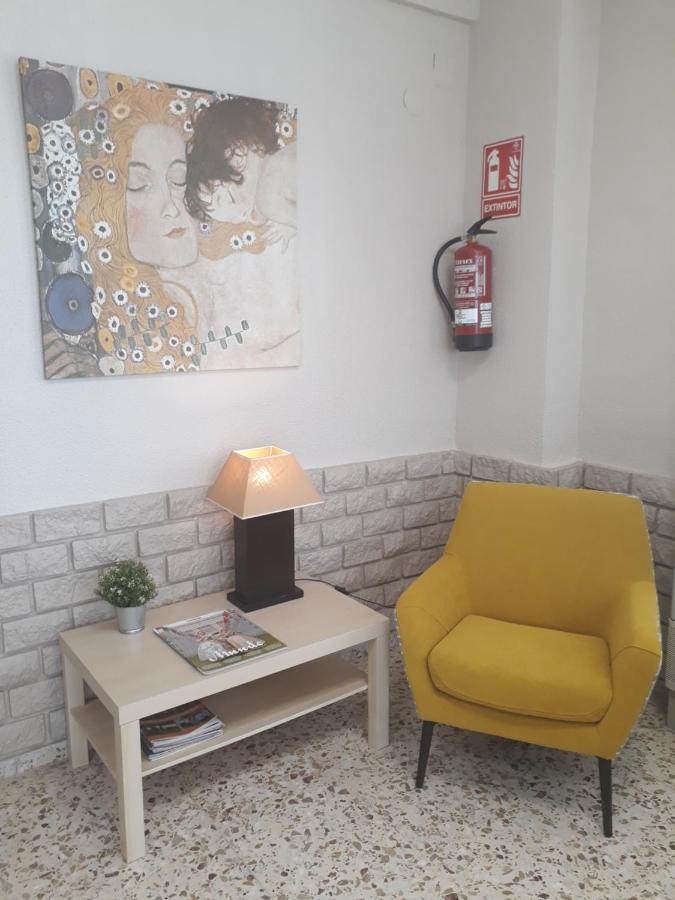 Hostal Moreno 실라 외부 사진