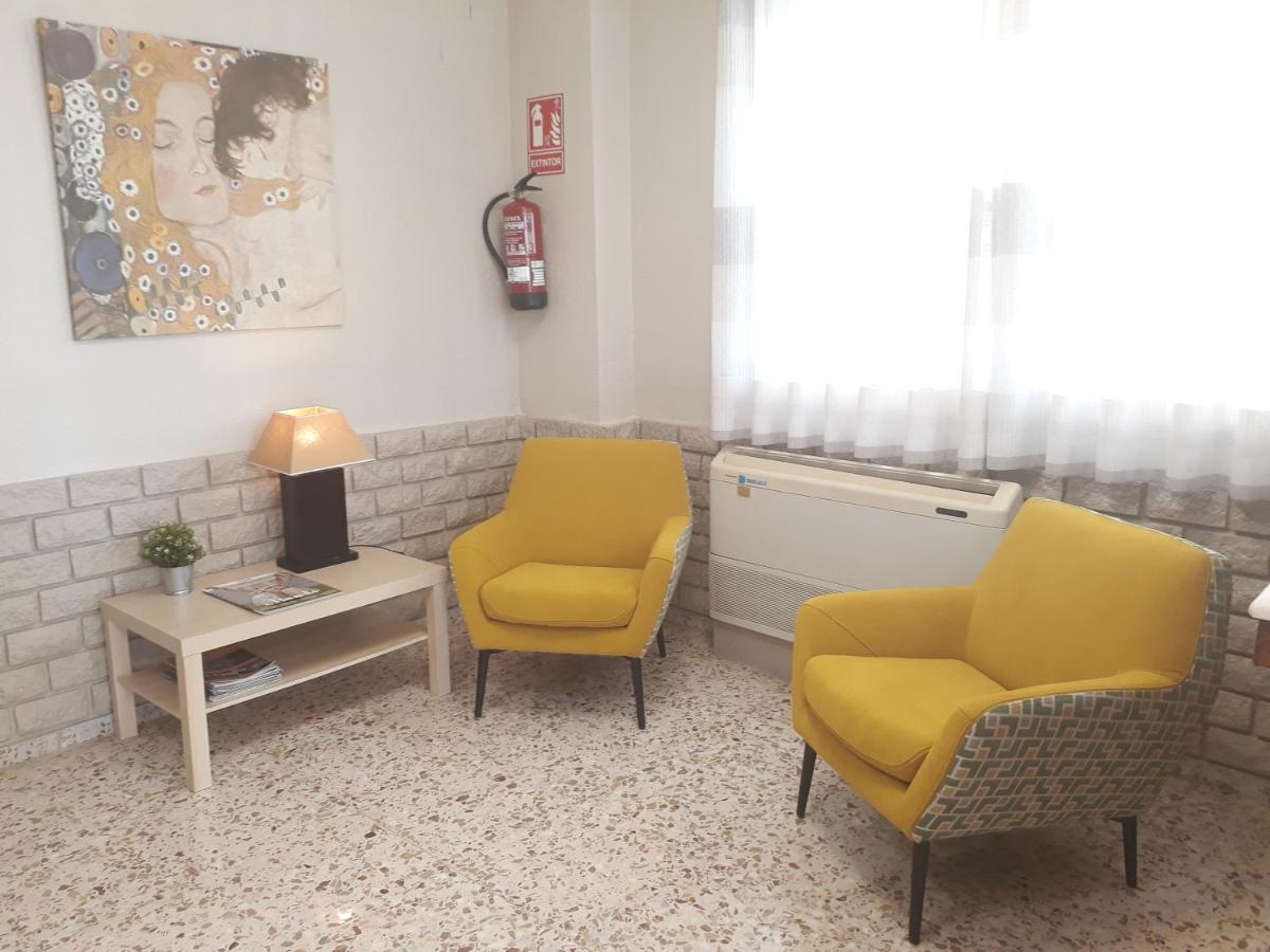 Hostal Moreno 실라 외부 사진